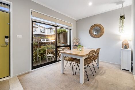 Photo of property in 8 Killick Place, Long Bay, Auckland, 0630