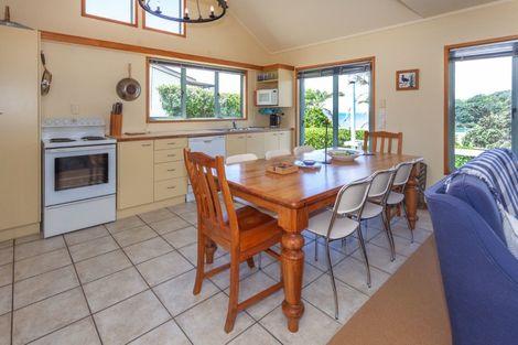 Photo of property in 143 Bambury Place, Onemana, Whangamata, 3691