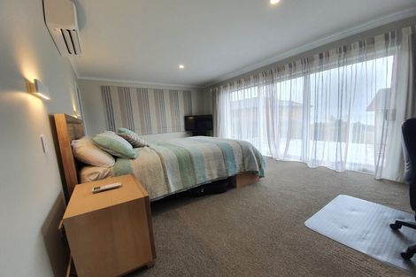 Photo of property in 32 Eagles Way, Cable Bay, 0420