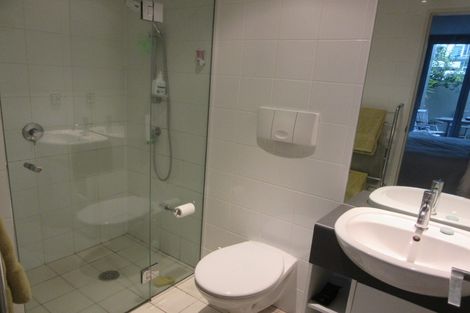 Photo of property in Sanctum Apartment, 10 Ebor Street, Te Aro, Wellington, 6011