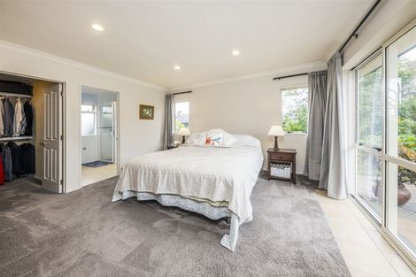 Photo of property in 264 Hill Road, The Gardens, Auckland, 2105