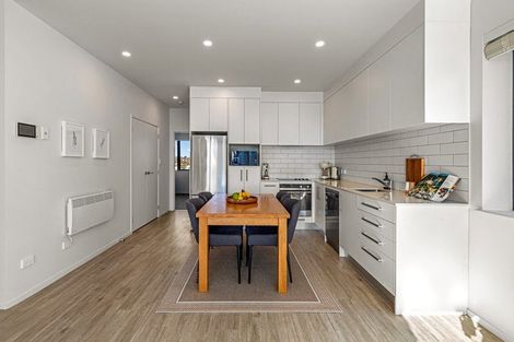 Photo of property in 207/165 Lake Road, Northcote, Auckland, 0627