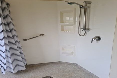 Photo of property in 40 Belvedere Road, Carterton, 5713