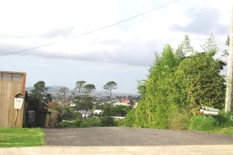 Photo of property in 137 Glengarry Road, Glen Eden, Auckland, 0602