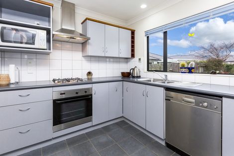 Photo of property in 5 Talbot Grove, Trentham, Upper Hutt, 5018