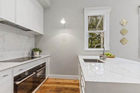 Photo of property in 1 Fancourt Street, Karori, Wellington, 6012