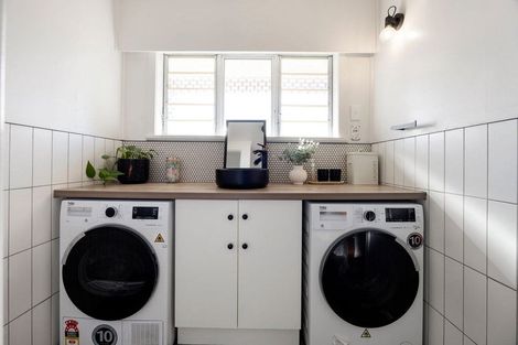 Photo of property in 5/6 Florida Place, Cambridge, 3434