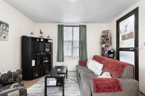 Photo of property in 37 Mcinnes Road, Weymouth, Auckland, 2103