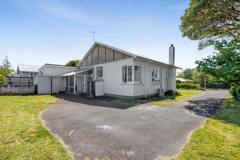 Photo of property in 63 Brois Street, Frankleigh Park, New Plymouth, 4310