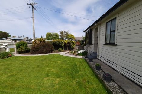 Photo of property in 46 Johnson Street, Milton, 9220