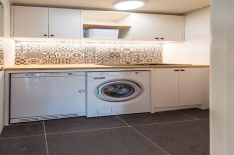 Photo of property in 6k Carlton Gore Road, Grafton, Auckland, 1023