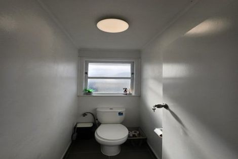 Photo of property in 1 Thames Place, Pukekohe, 2120