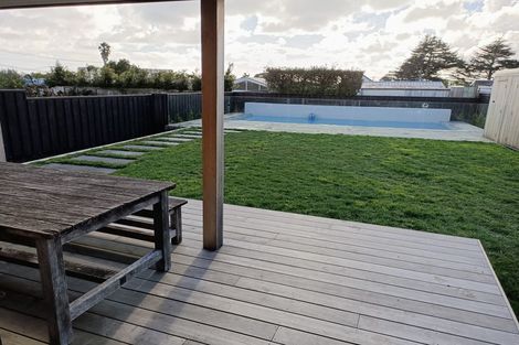 Photo of property in 47 Formby Avenue, Point Chevalier, Auckland, 1022