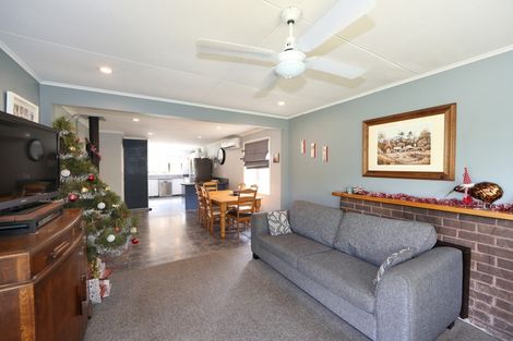 Photo of property in 682 Puketapu Road, Puketapu, Napier, 4183