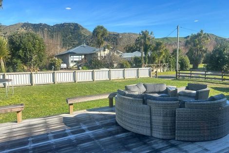 Photo of property in 44 Gillies Crescent, Waimarama, Havelock North, 4294