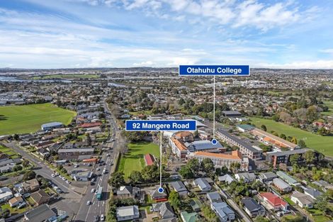 Photo of property in 92 Mangere Road, Otahuhu, Auckland, 1062