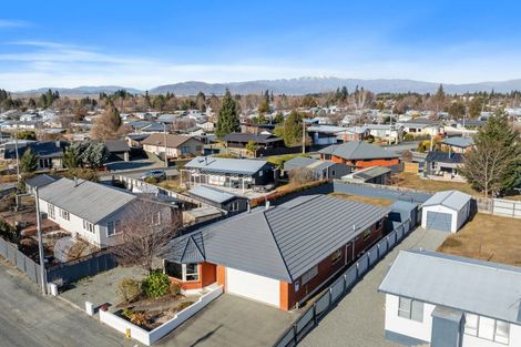 Photo of property in 189 Mackenzie Drive, Twizel, 7901
