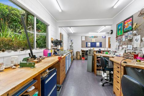 Photo of property in 108a Wairau Road, Oakura, 4314