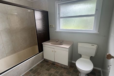 Photo of property in 6 Radnor Place, Highbury, Palmerston North, 4412