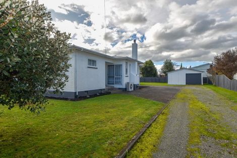 Photo of property in 132 Pembroke Street, Carterton, 5713