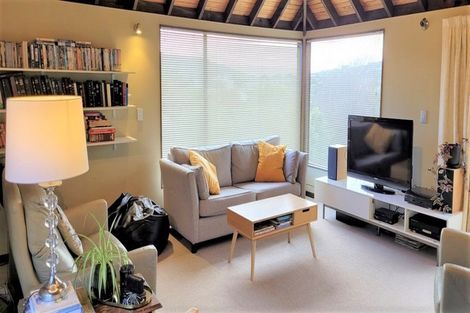 Photo of property in 3 Beauly Grove, Papakowhai, Porirua, 5024