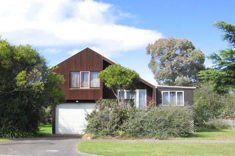 Photo of property in 5 Tawhaa Road, Waitahanui, Taupo, 3378