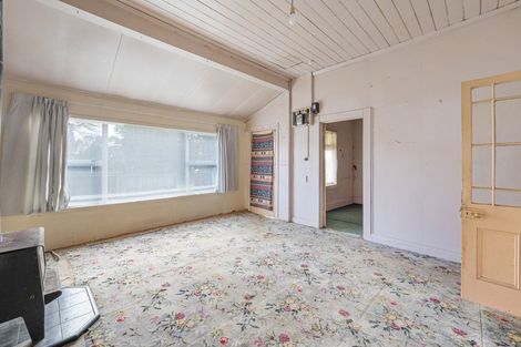 Photo of property in 23 Falstaff Street, Stratford, 4332