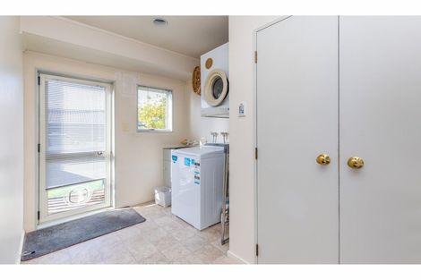 Photo of property in 19 Brookvale Park, Stanmore Bay, Whangaparaoa, 0932