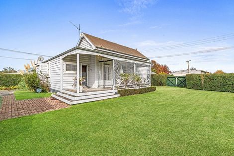 Photo of property in 14 Terminus Street, Te Aroha, 3320