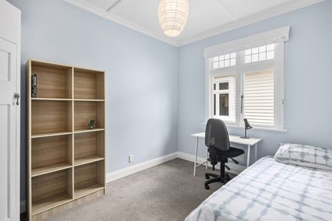 Photo of property in 17 Firth Terrace, Karori, Wellington, 6012