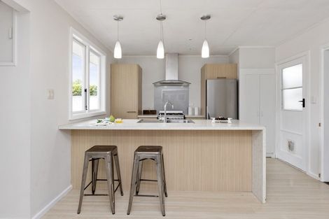 Photo of property in 19 Shrimpton Road, Haumoana, 4102