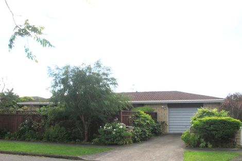 Photo of property in 3 Charnwood Grove, Waikanae, 5036