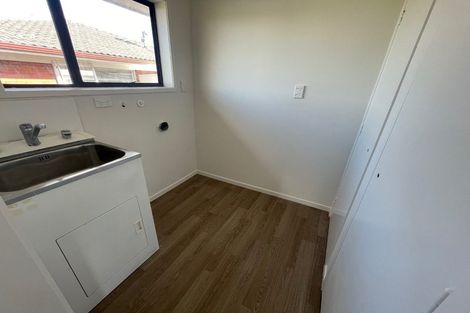 Photo of property in 5 Binda Place, Botany Downs, Auckland, 2010