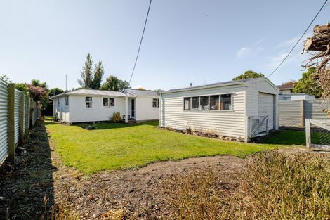 Photo of property in 6 Duke Street, Pahiatua, 4910