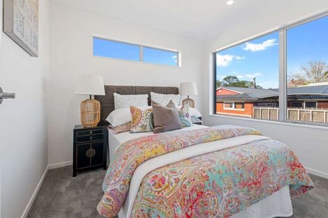 Photo of property in 7c Maroubra Place, Botany Downs, Auckland, 2010