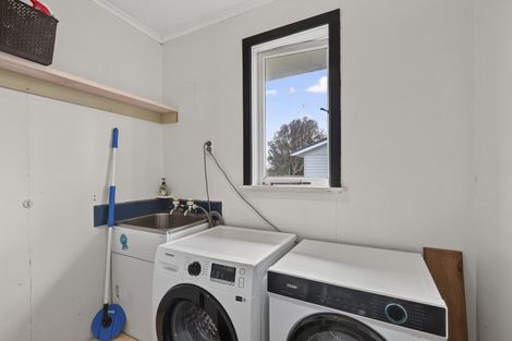 Photo of property in 237 Huatoki Street, Upper Vogeltown, New Plymouth, 4310