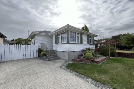 Photo of property in 231 Waimea Terrace, Beckenham, Christchurch, 8023