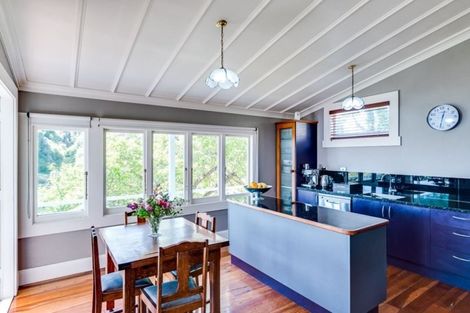 Photo of property in 7a Bay View Road, Bluff Hill, Napier, 4110