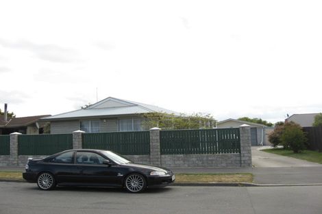 Photo of property in 23 Chadbury Street, Parklands, Christchurch, 8083