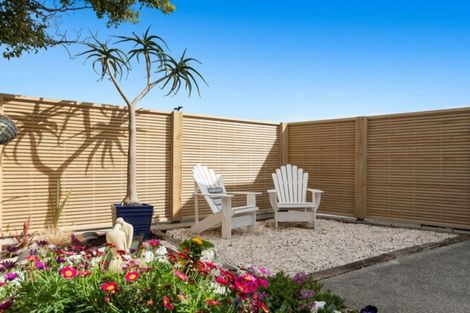 Photo of property in 4 Oceanview Road, Mount Maunganui, 3116