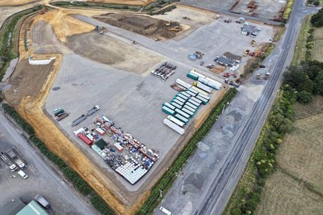 Photo of property in 1159 Great South Road, Runciman, Drury, 2578