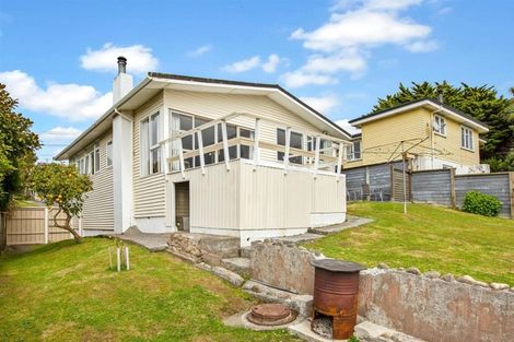 Photo of property in 95 Bell Street, Tawa, Wellington, 5028
