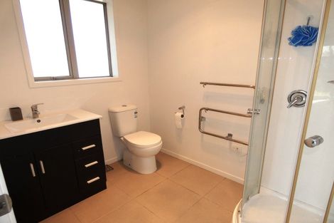 Photo of property in 28 Fonblanque Street, Westport, 7825