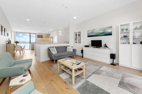 Photo of property in Sugar Lane Apartments, 4/31 Rawene Road, Birkenhead, Auckland, 0626