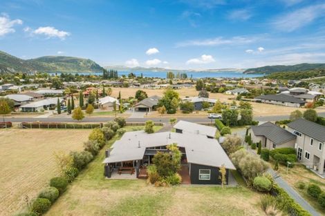 Photo of property in 12 Montgomery Crescent, Kinloch, Taupo, 3377