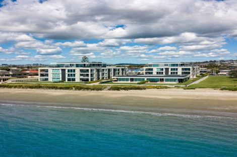 Photo of property in 12/383 Hibiscus Coast Highway, Orewa, 0931