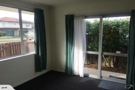 Photo of property in 1/61 Ambleside Drive, Burnside, Christchurch, 8053