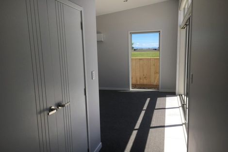 Photo of property in 18 Franks Way, Papamoa Beach, Papamoa, 3118