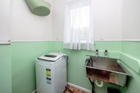 Photo of property in 22 Brandon Street, Featherston, 5710