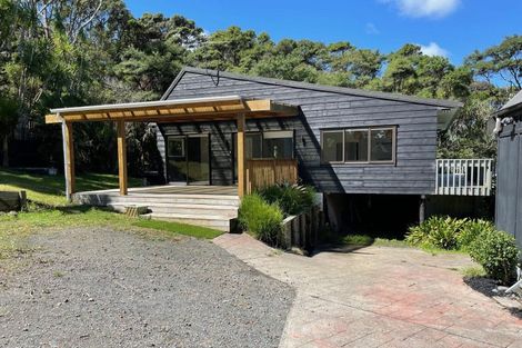 Photo of property in 303 School Road, Waimauku, 0881